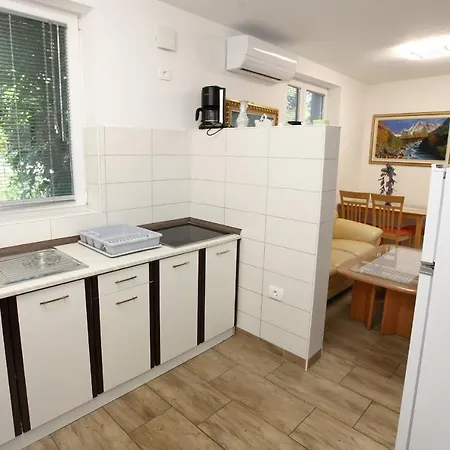 Homelike Retreat Buma Zgornje Skofije